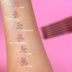 Lip Liners^Revolution Satin Kiss Lipliner